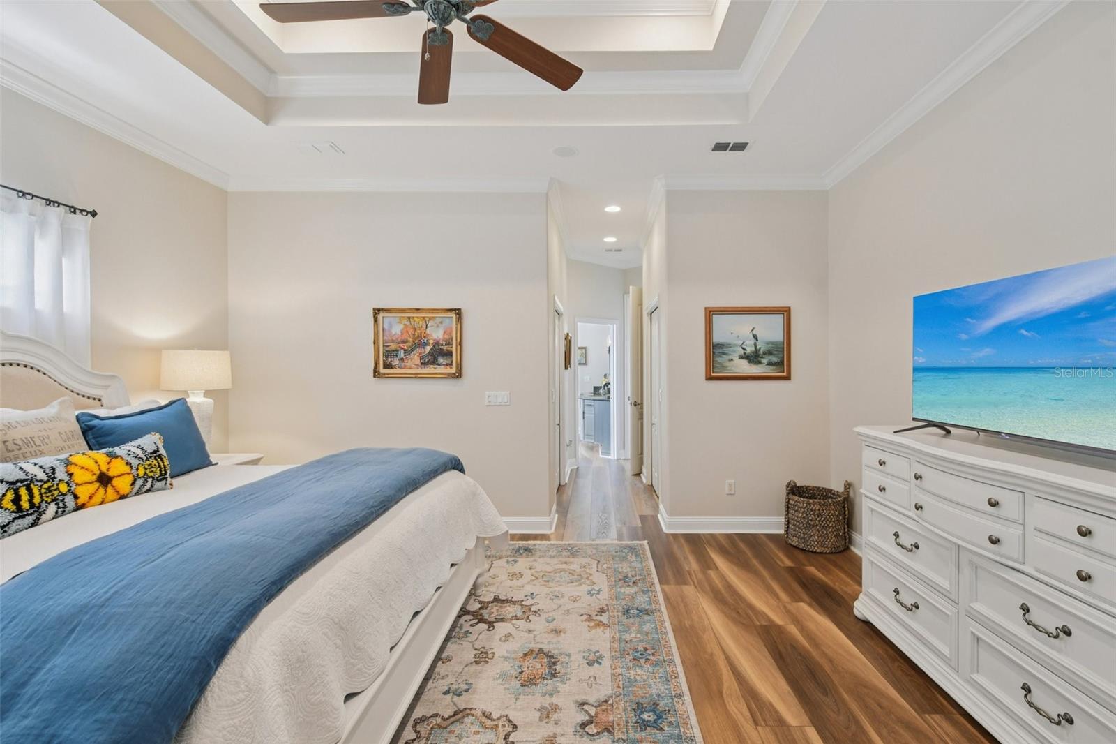 Listing photo id 23 for 101 Longview Way N