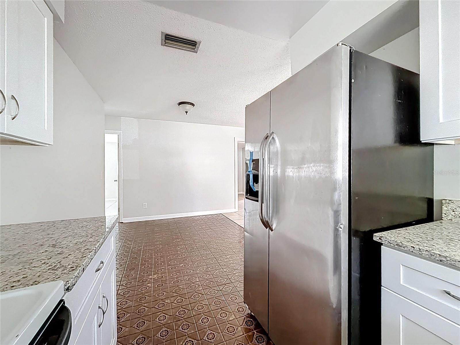 Image 16 of 47 For 1605 17th Avenue