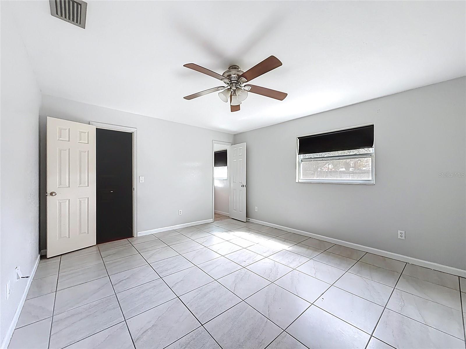 Image 28 of 47 For 1605 17th Avenue