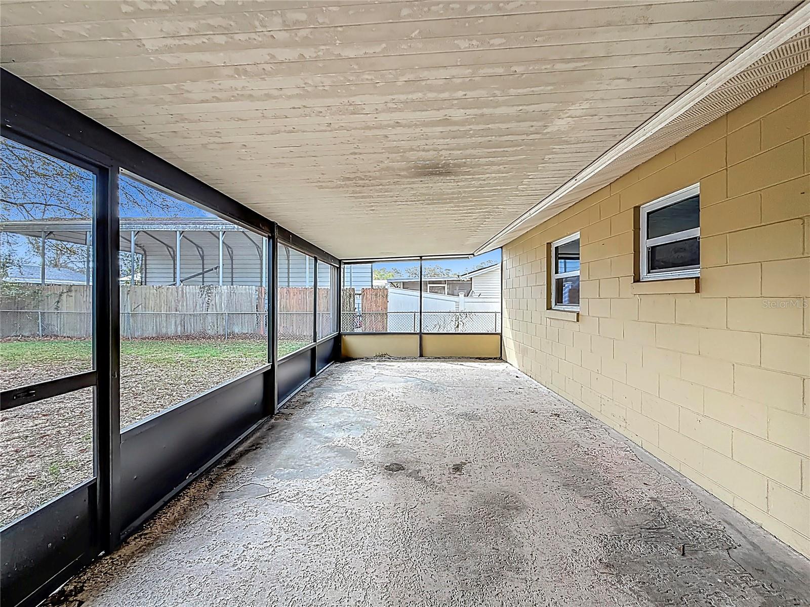 Image 34 of 47 For 1605 17th Avenue