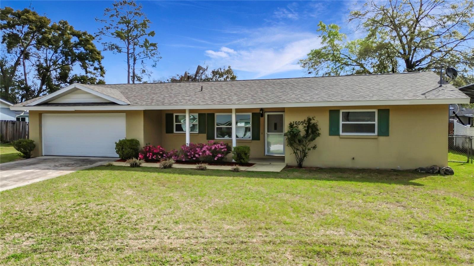 Image 4 of 47 For 1605 17th Avenue