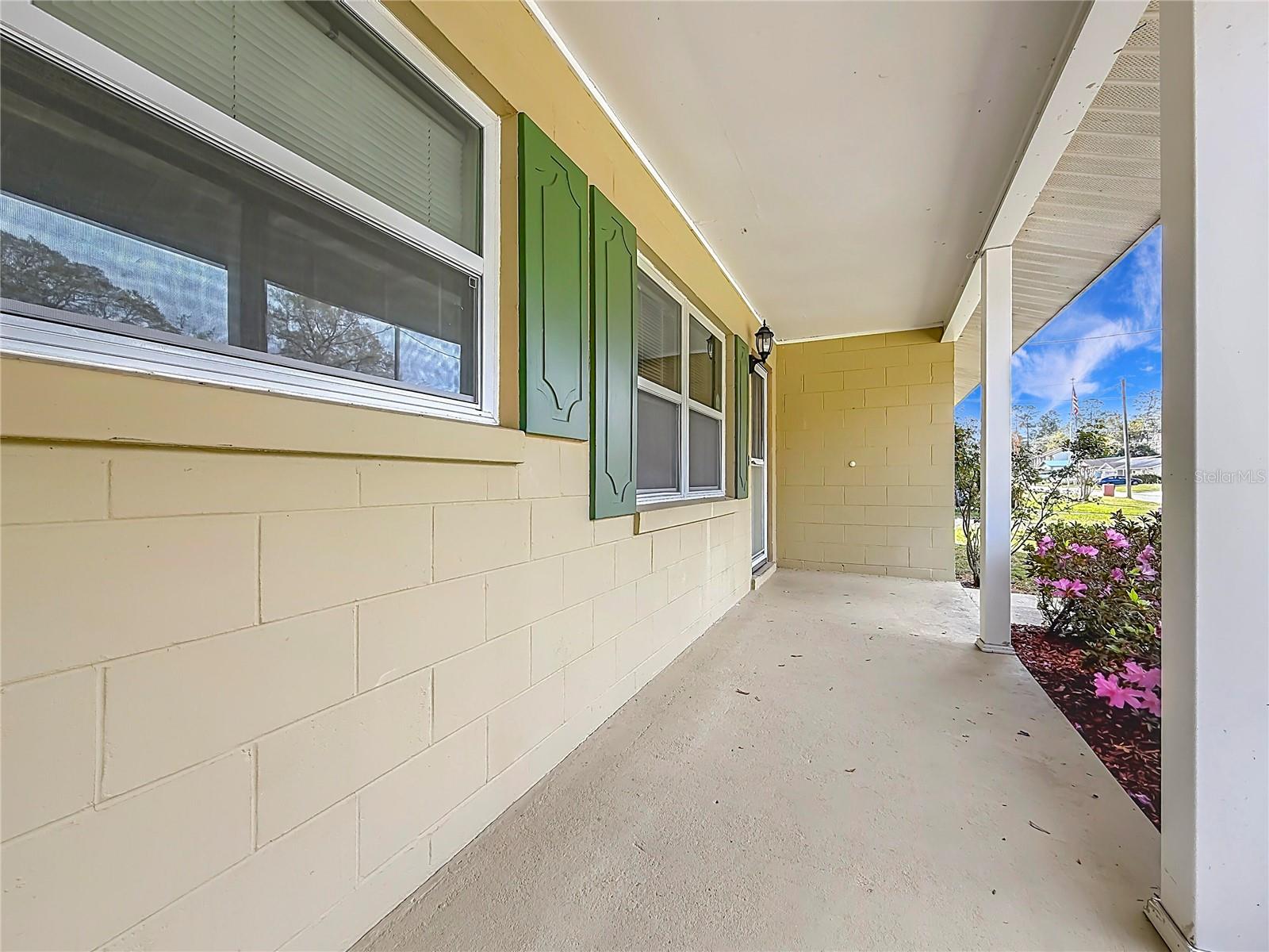 Image 6 of 47 For 1605 17th Avenue