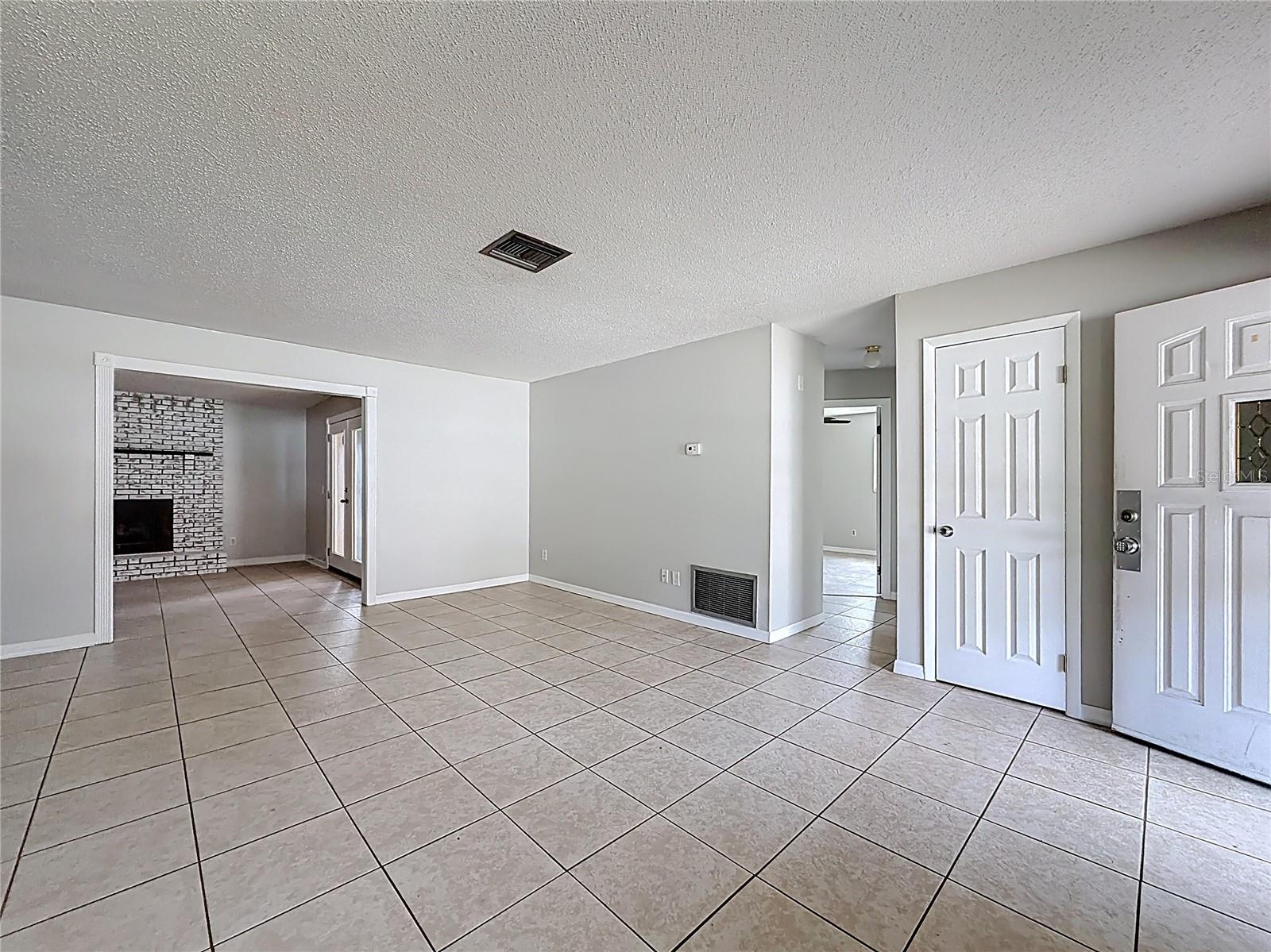 Image 9 of 47 For 1605 17th Avenue