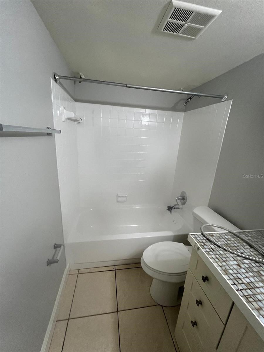 Image 17 of 18 For 588 Orange Drive 129