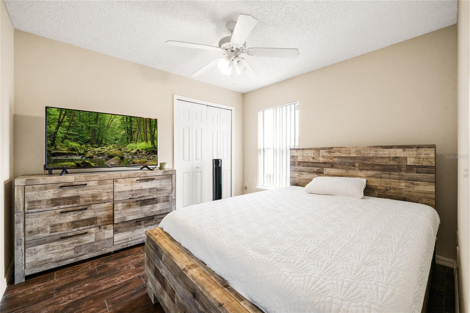 Image 13 of 22 For 125 Cedar Ridge Lane