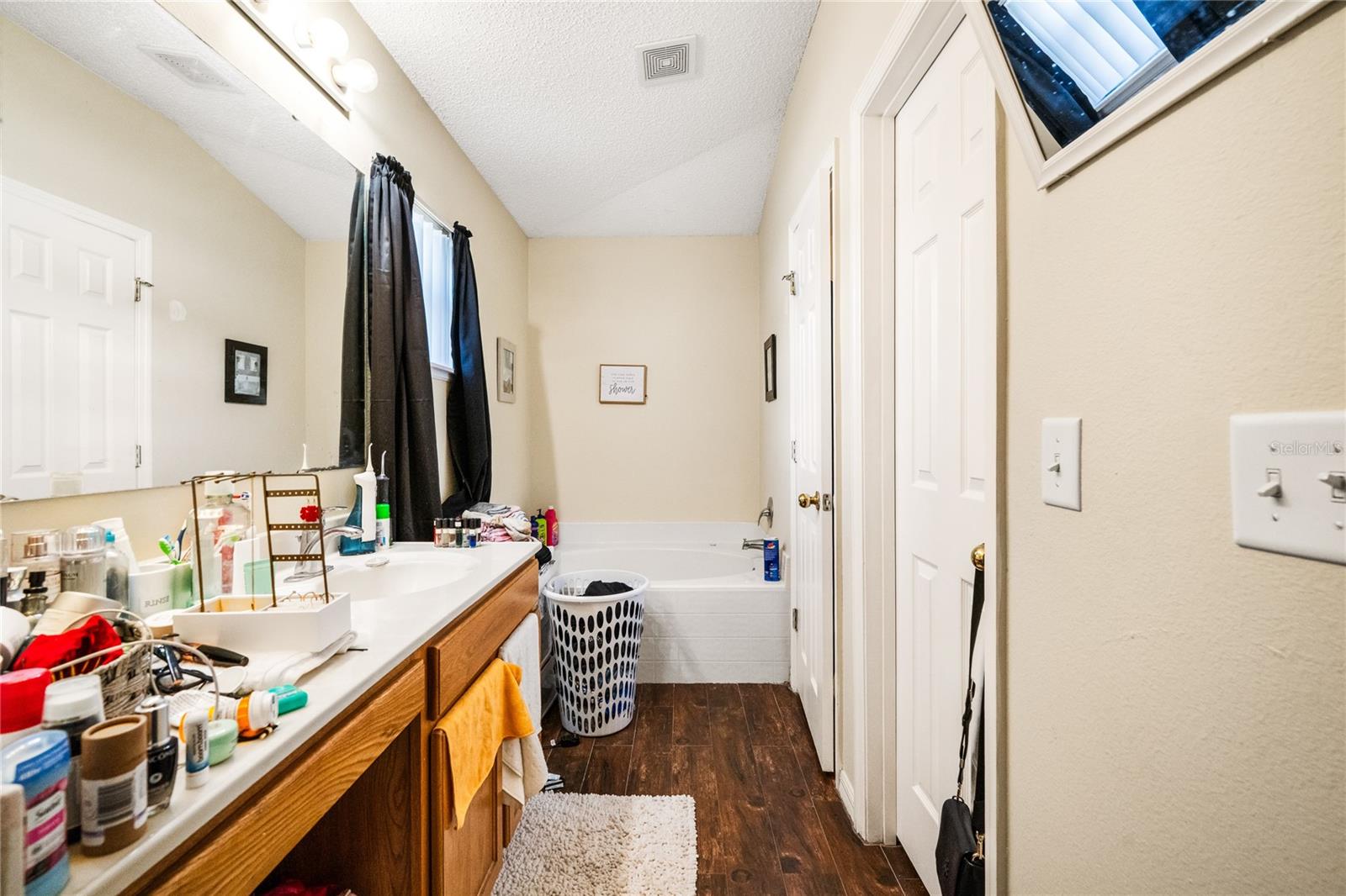 Image 15 of 22 For 125 Cedar Ridge Lane