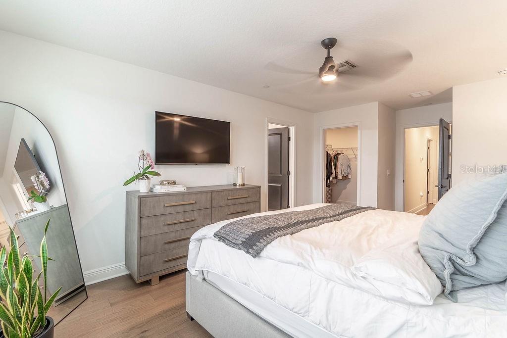 Image 19 of 27 For 12920 Gabor Avenue