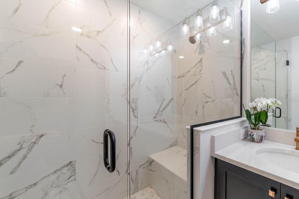 Image 21 of 27 For 12920 Gabor Avenue