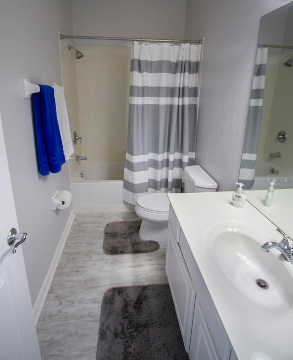 Image 23 of 41 For 4815 Tidecrest Avenue 164