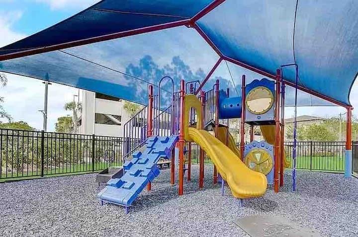 Image 31 of 41 For 4815 Tidecrest Avenue 164