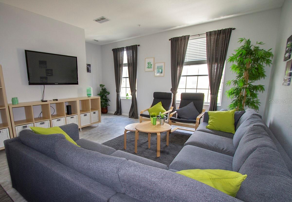 Image 6 of 41 For 4815 Tidecrest Avenue 164