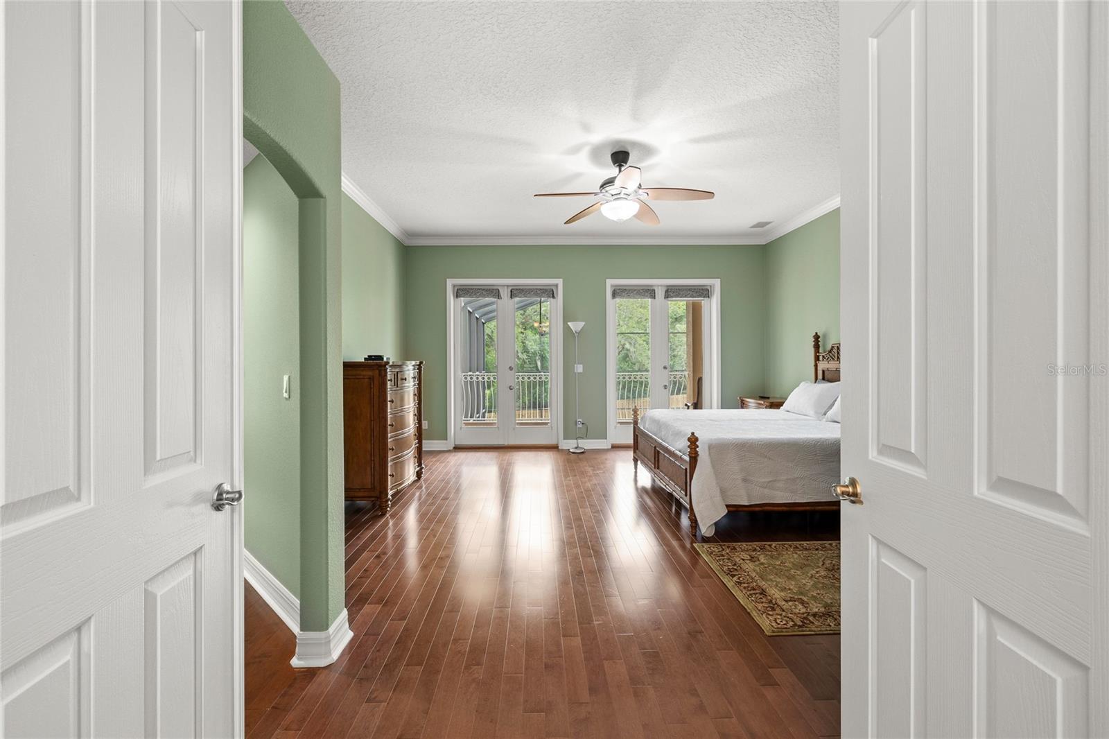 Image 24 of 61 For 5232 Hillview Lane