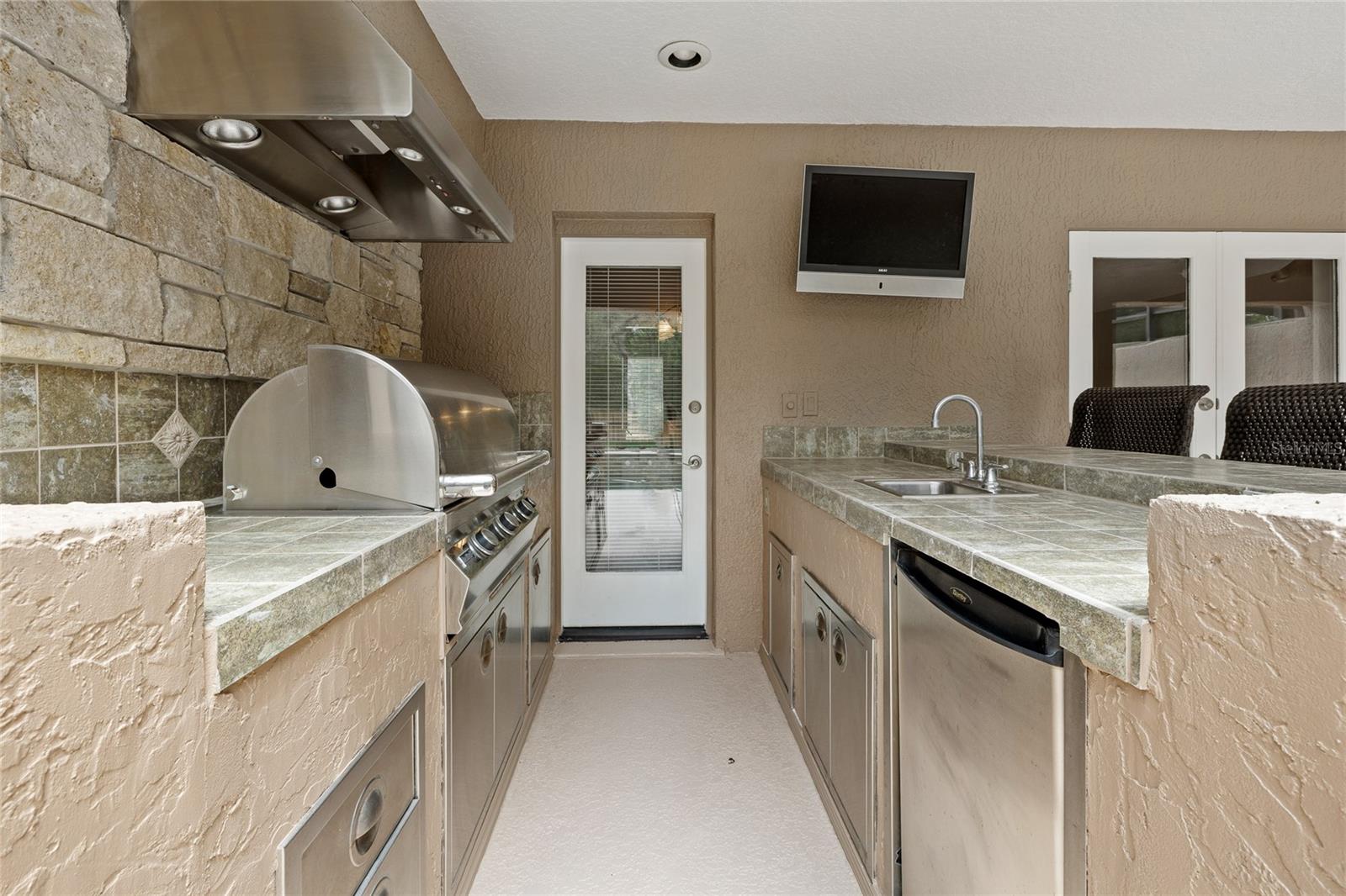 Image 47 of 61 For 5232 Hillview Lane