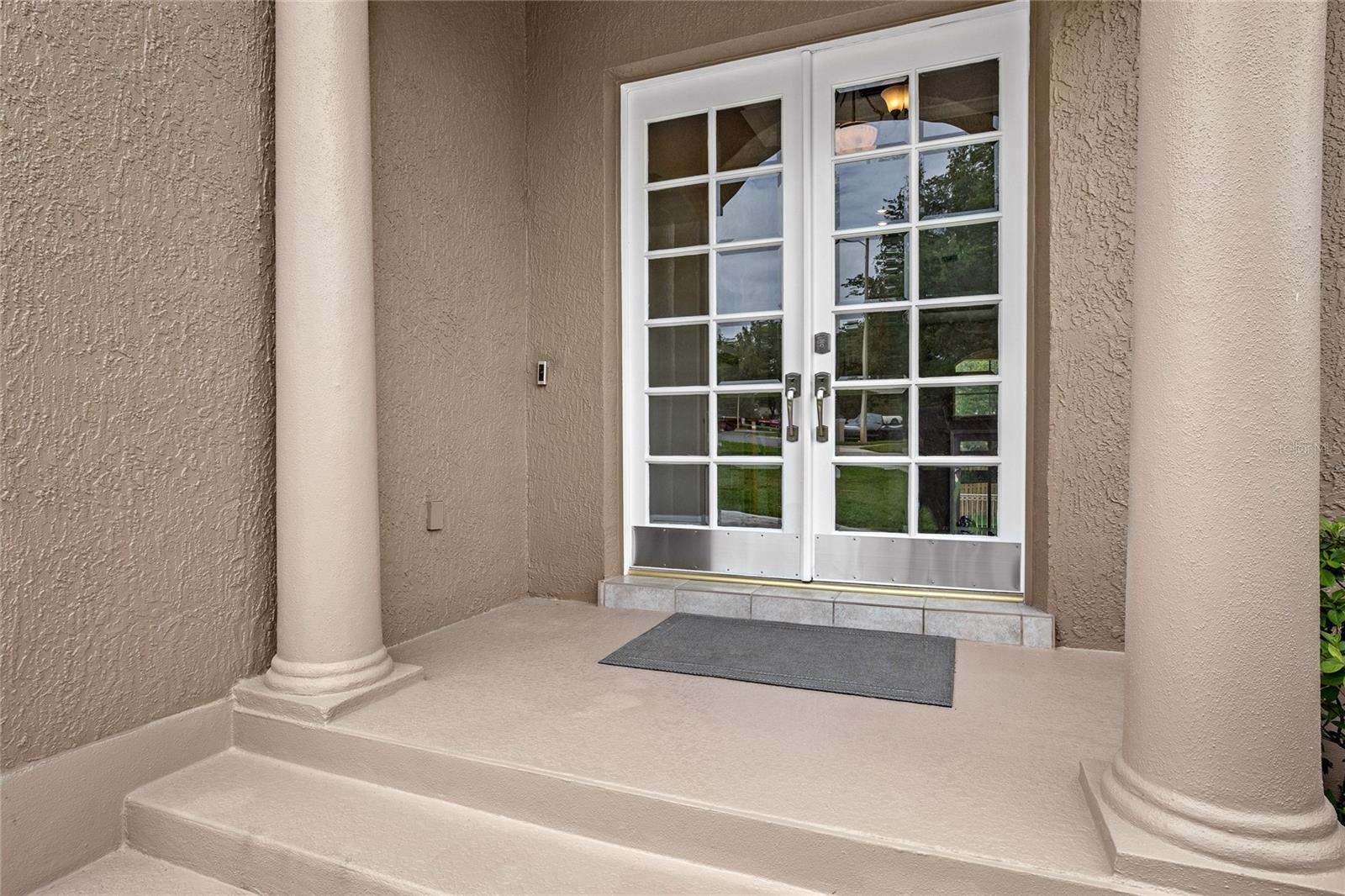 Image 9 of 61 For 5232 Hillview Lane