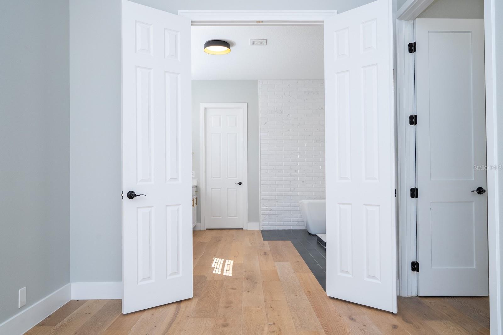 Image 46 of 100 For 11213 Camden Park Drive