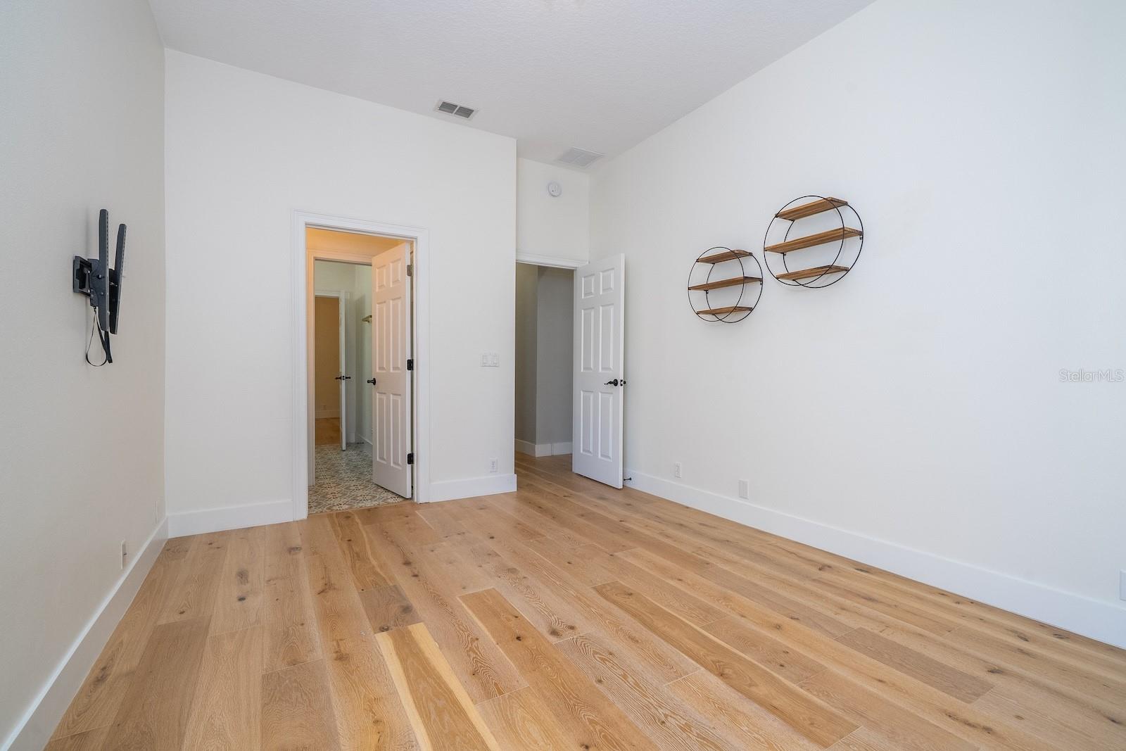 Image 68 of 100 For 11213 Camden Park Drive