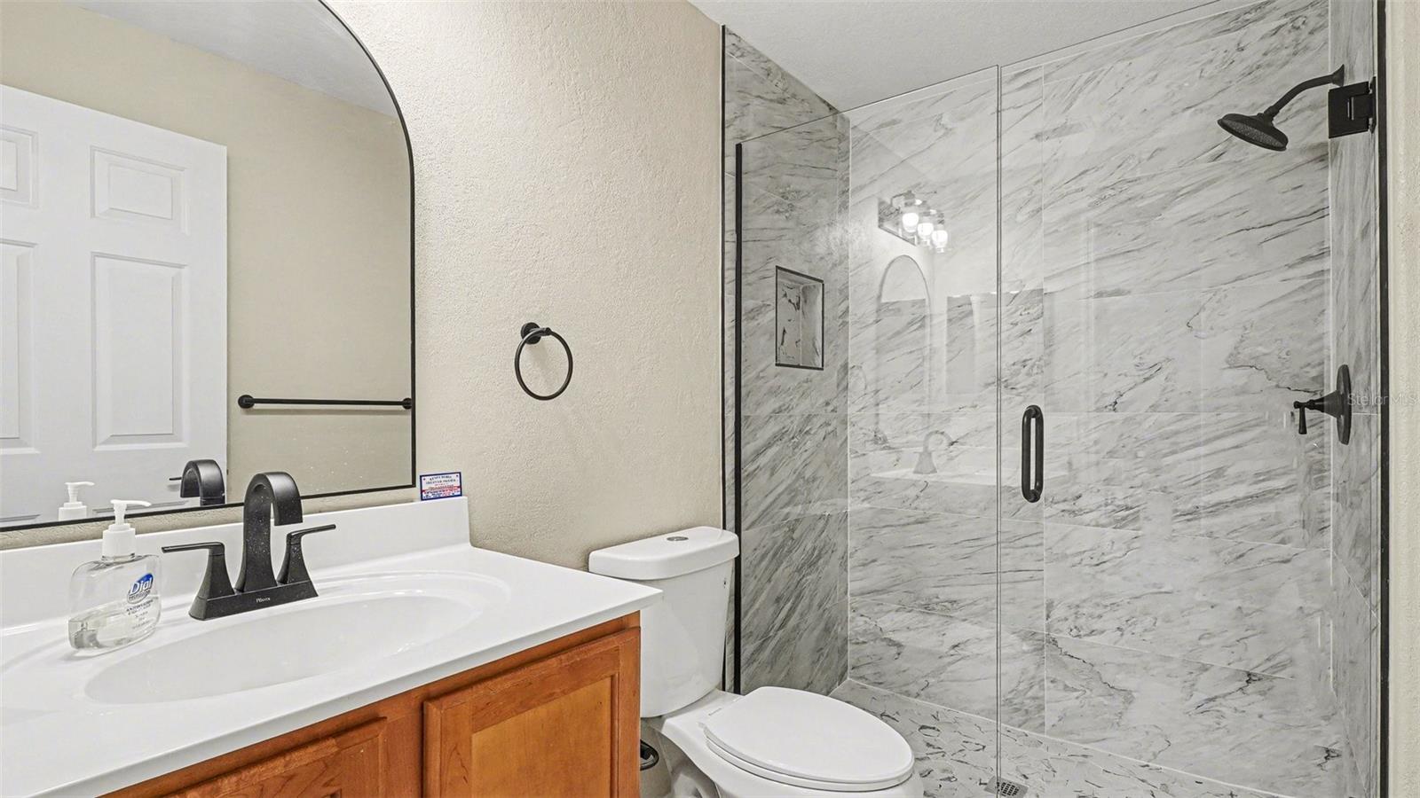 Image 14 of 33 For 13062 89th Circle