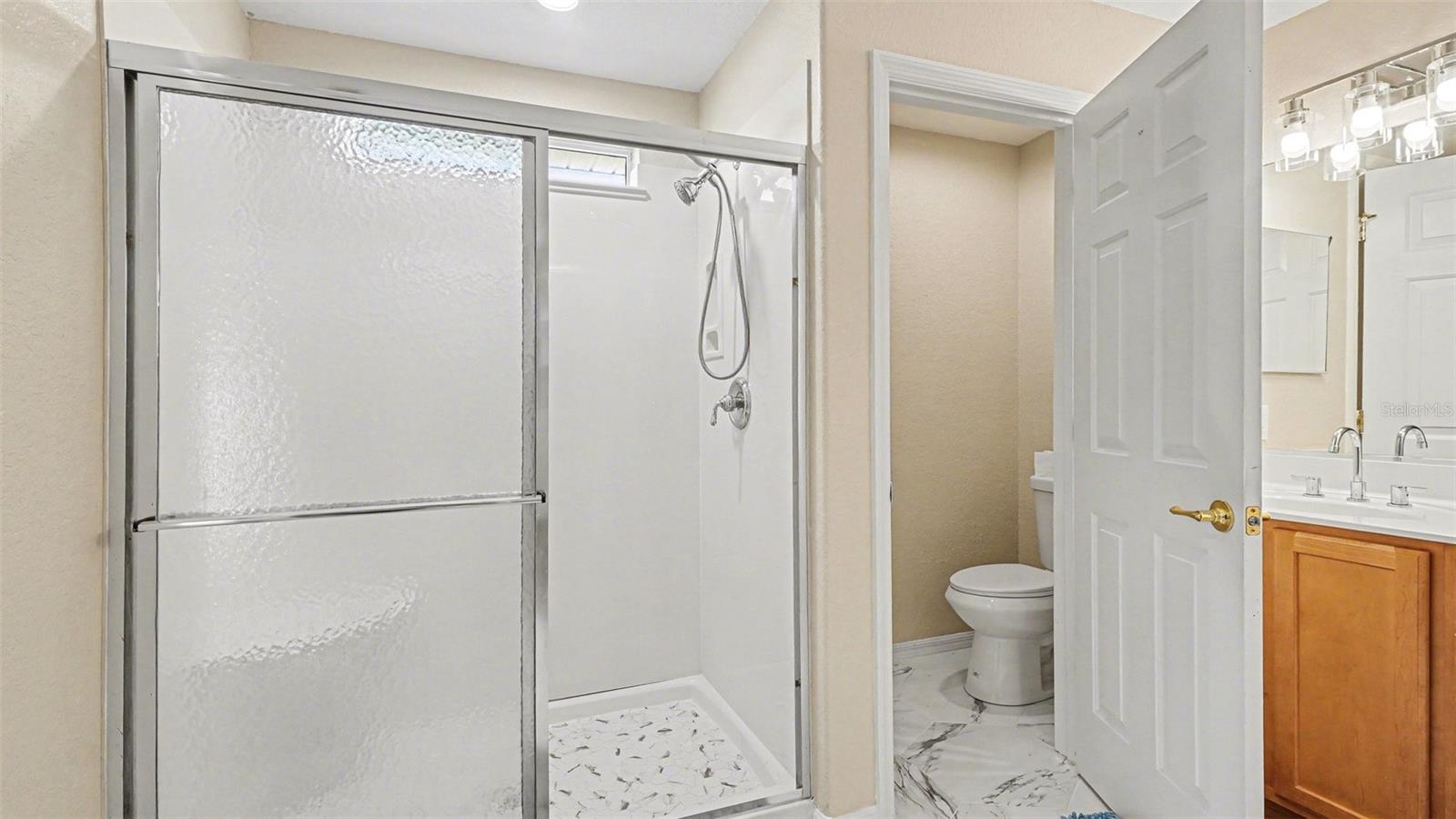 Image 22 of 33 For 13062 89th Circle