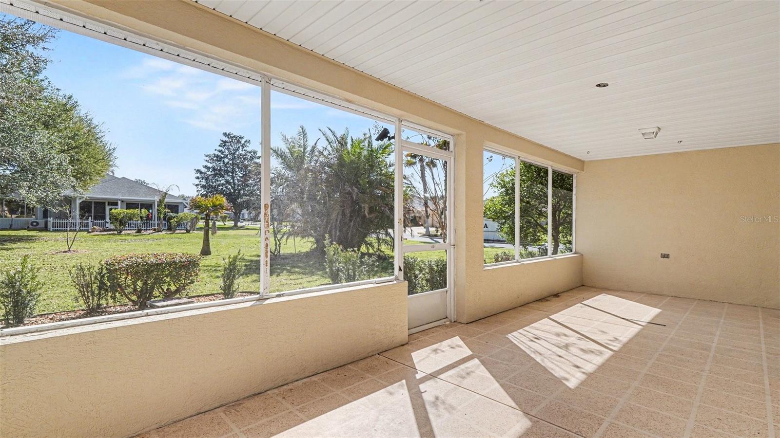 Image 24 of 33 For 13062 89th Circle