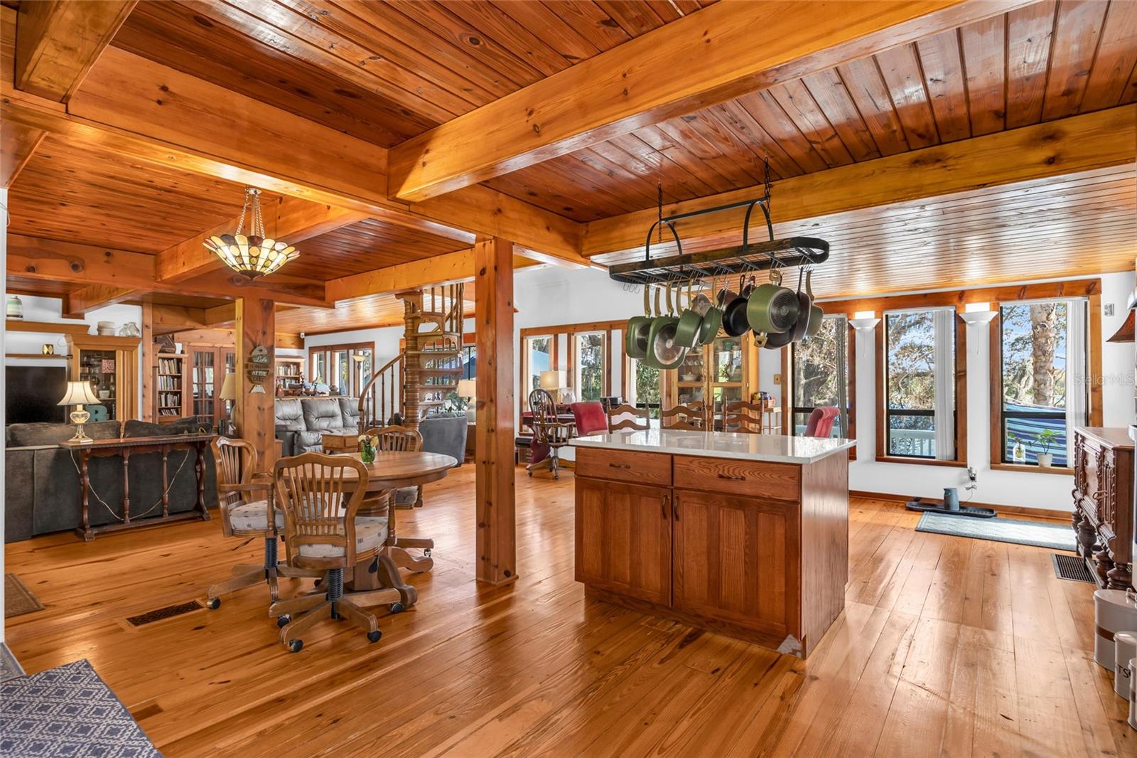 Image 13 of 89 For 1217 Edgewood Ranch Road