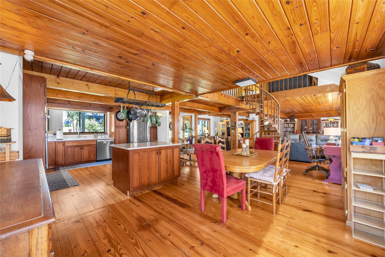 Image 15 of 89 For 1217 Edgewood Ranch Road