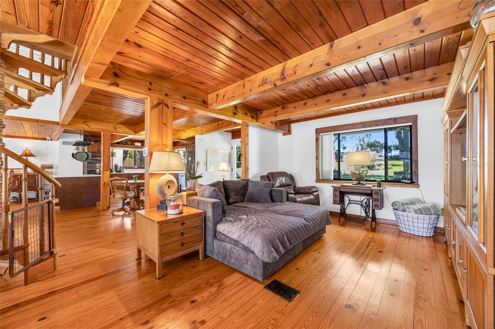 Image 17 of 89 For 1217 Edgewood Ranch Road