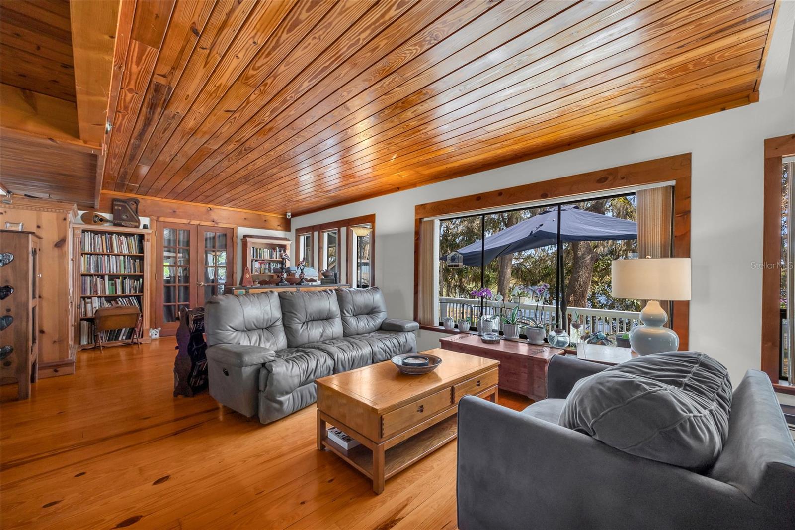 Image 19 of 89 For 1217 Edgewood Ranch Road