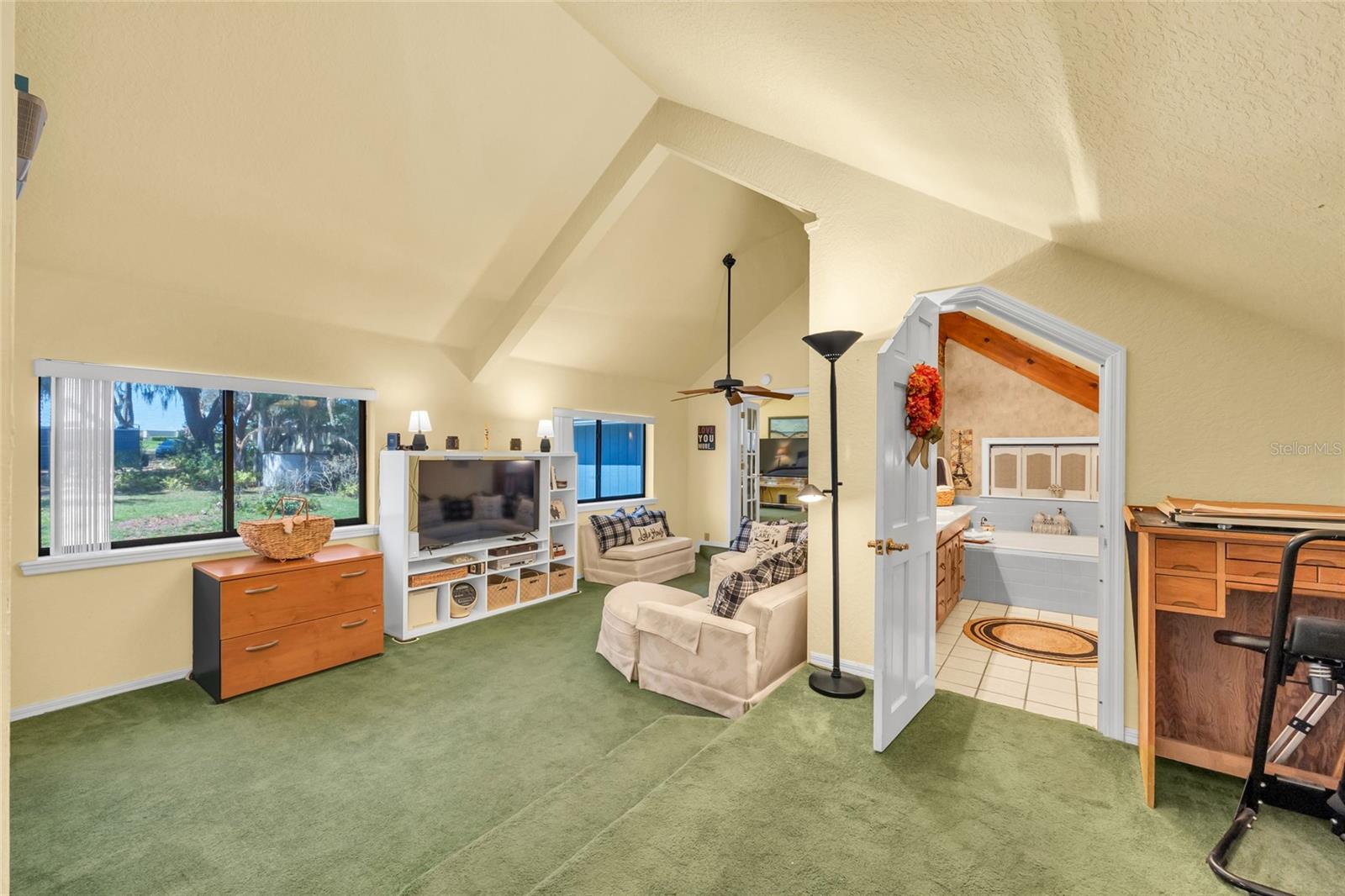 Image 40 of 89 For 1217 Edgewood Ranch Road