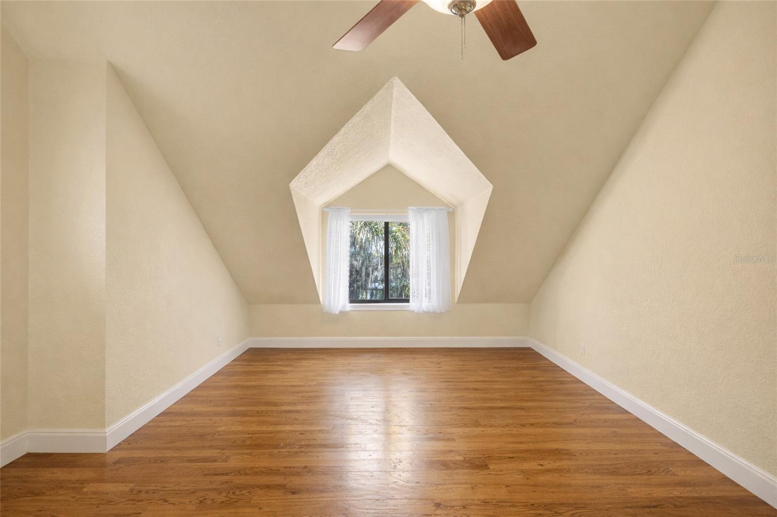 Image 49 of 89 For 1217 Edgewood Ranch Road