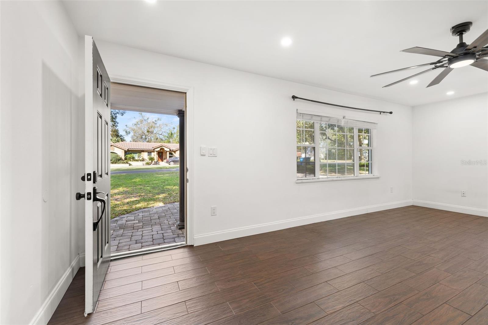 Image 12 of 70 For 830 Faith Street