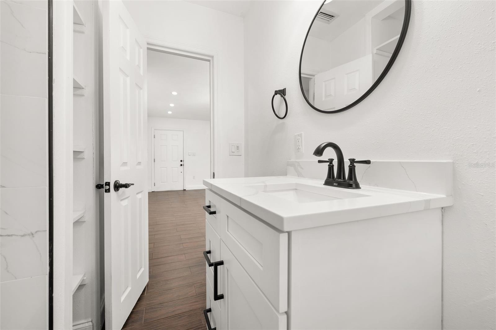 Image 36 of 70 For 830 Faith Street