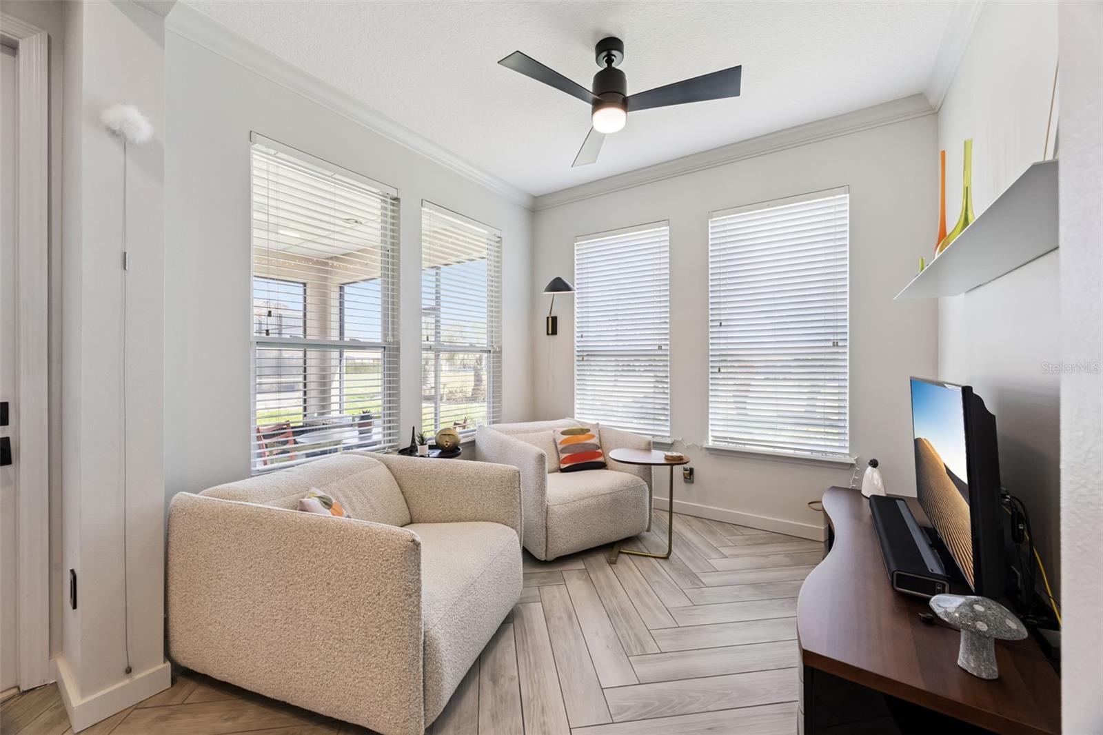 Image 11 of 45 For 371 Salt Marsh Lane