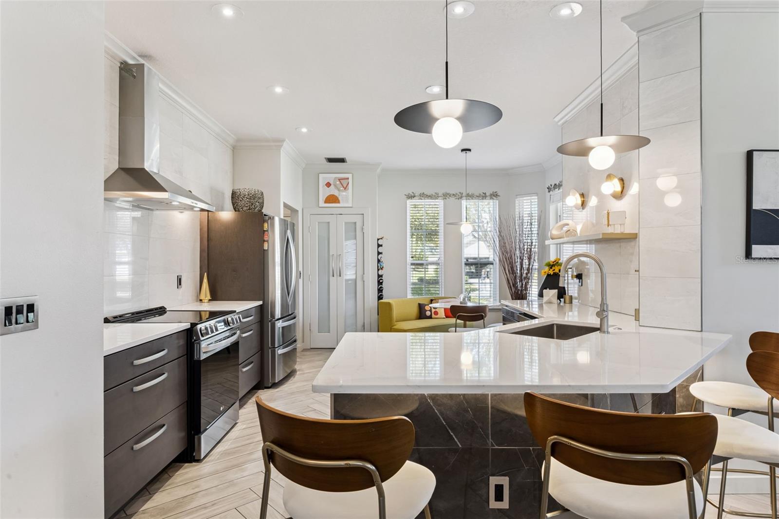 Image 16 of 45 For 371 Salt Marsh Lane