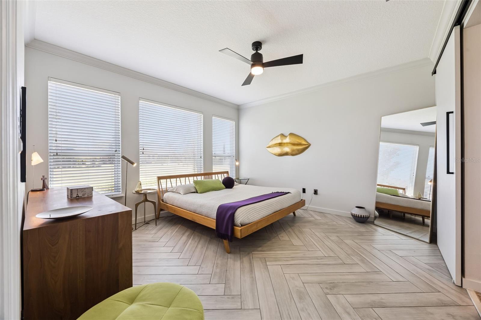 Image 24 of 45 For 371 Salt Marsh Lane