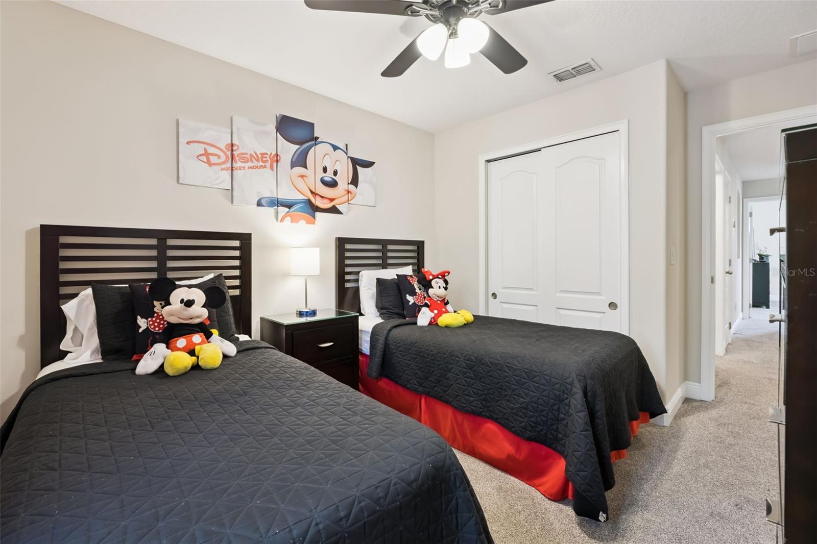 Image 20 of 25 For 8147 Roseville Boulevard