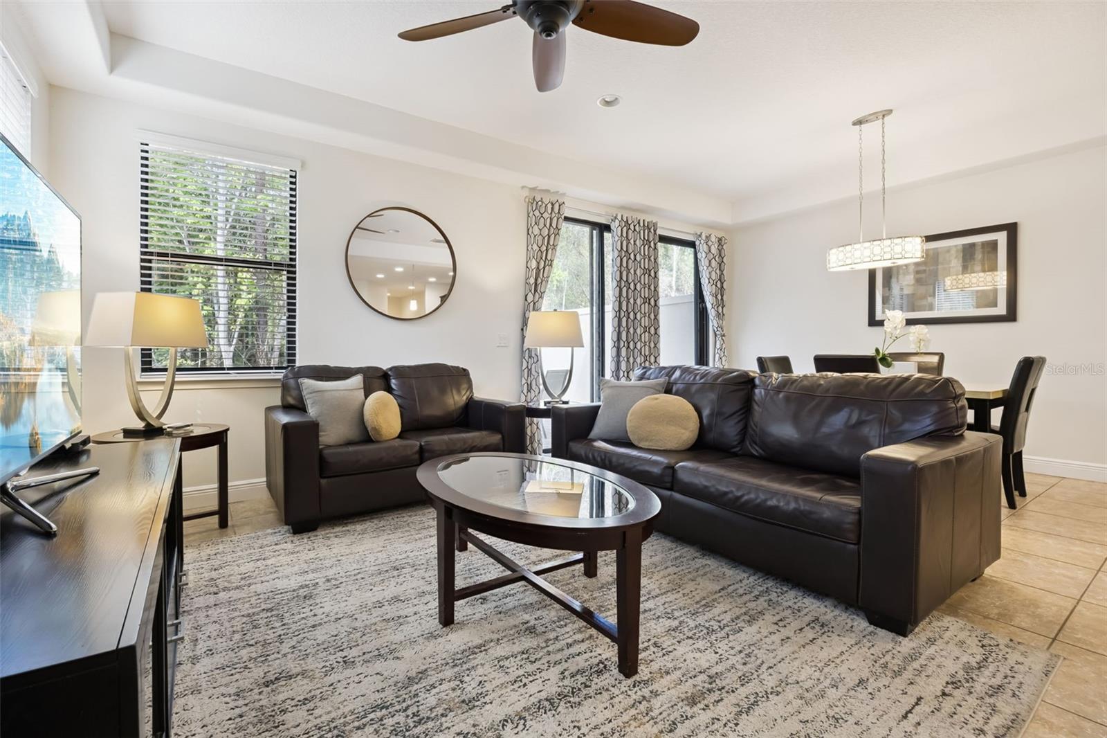 Image 3 of 25 For 8147 Roseville Boulevard