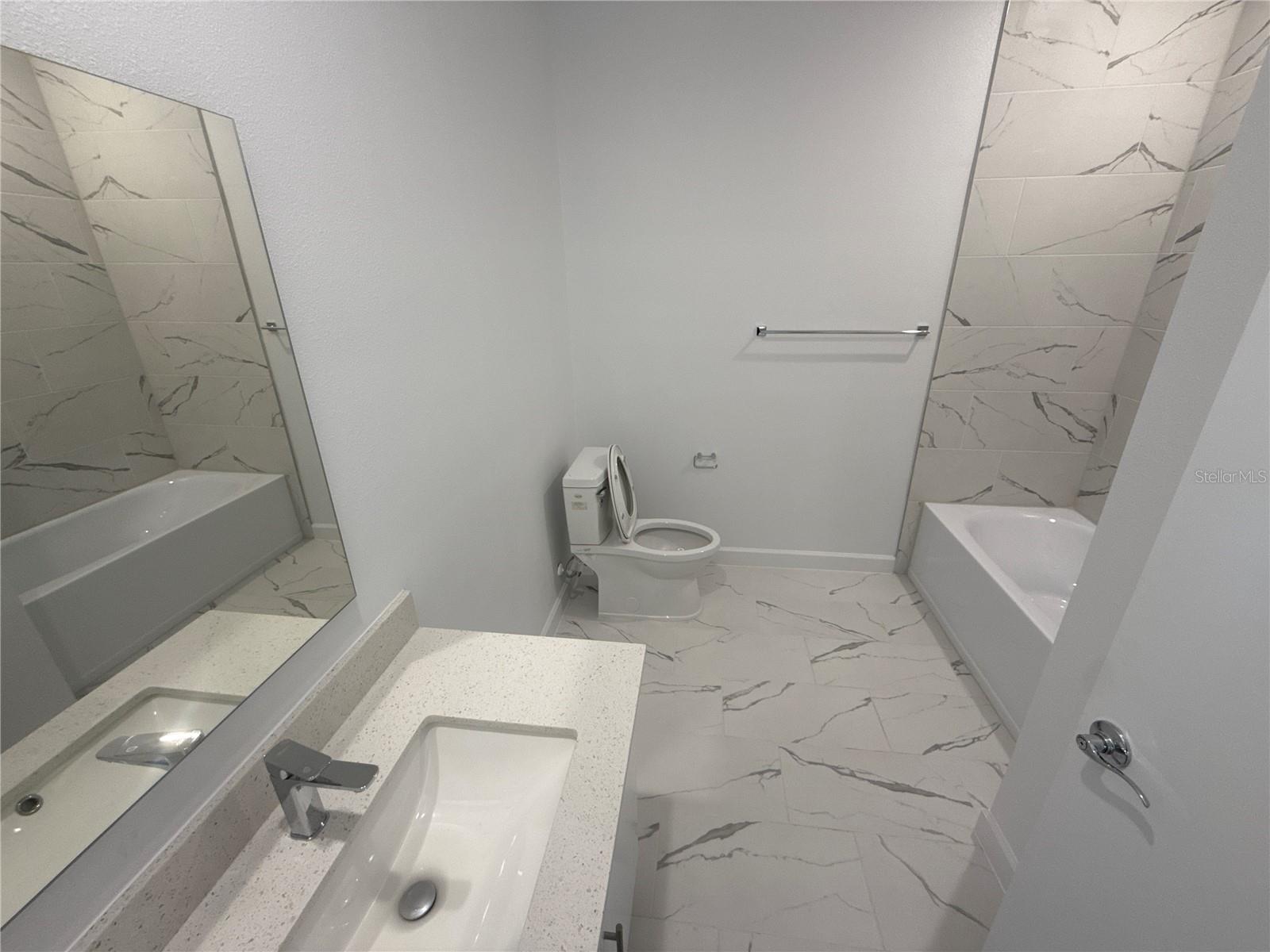 Image 17 of 35 For 420 Famagusta Drive