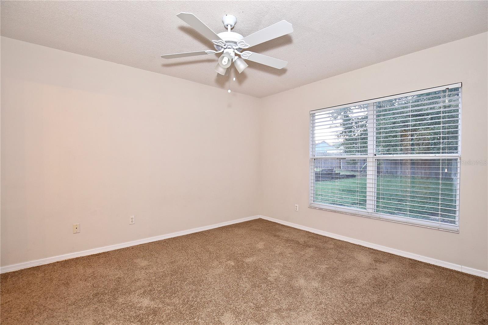 Image 14 of 19 For 10819 Siena Drive