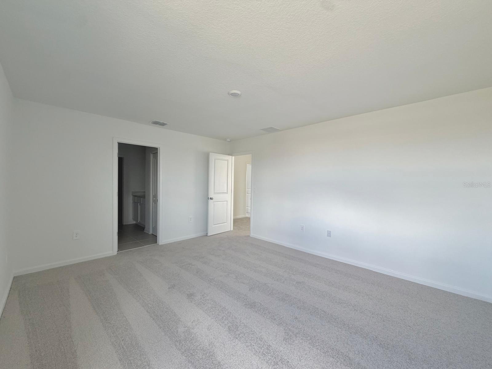 Image 10 of 21 For 3627 Hardman Drive