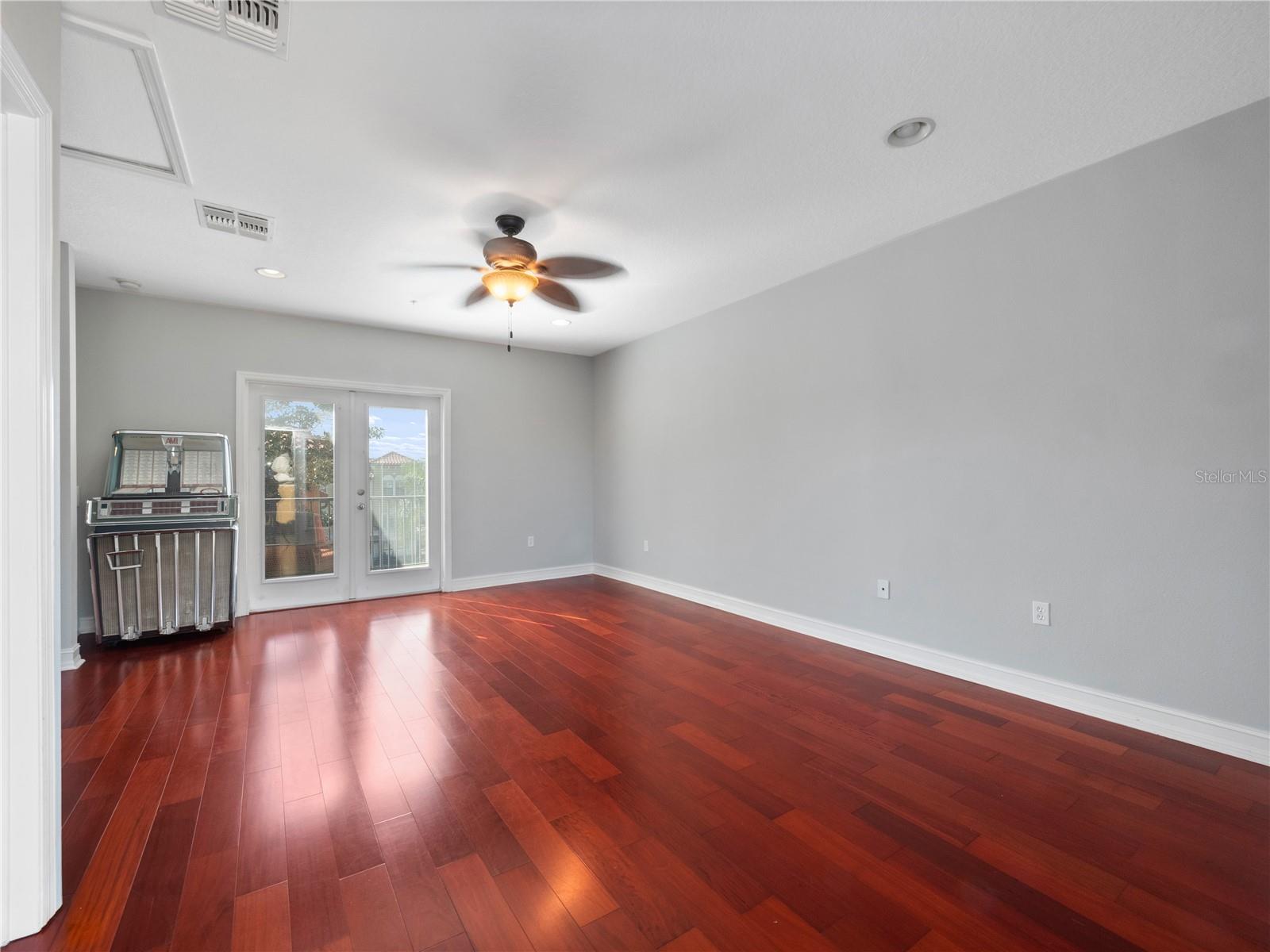 Image 39 of 58 For 4516 Messina Drive