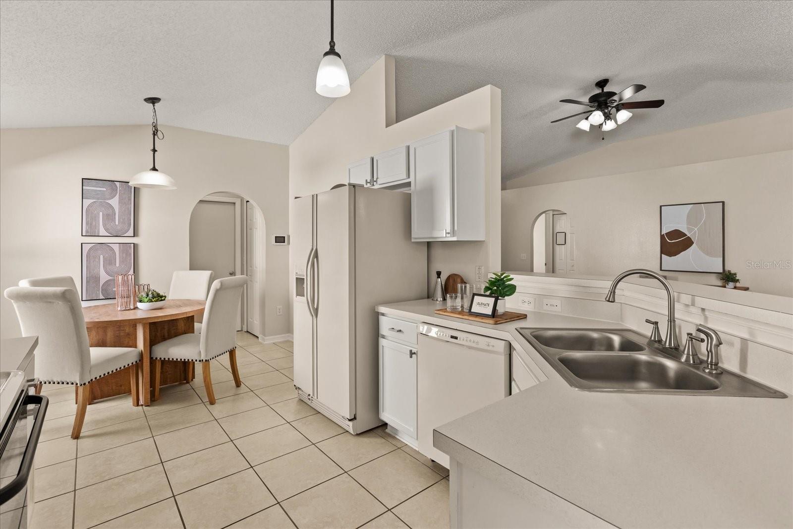 Image 4 of 19 For 2173 Corner School Drive