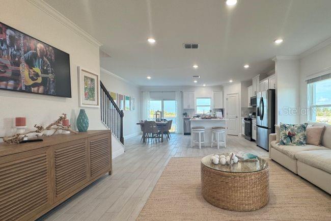 Image 8 of 29 For 10534 Fountain Palm Circle