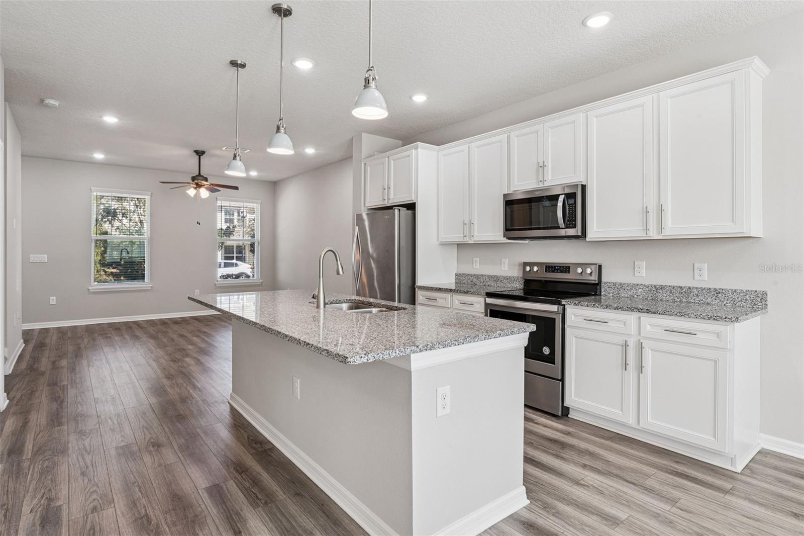 Image 5 of 39 For 1318 Painted Bunting Avenue