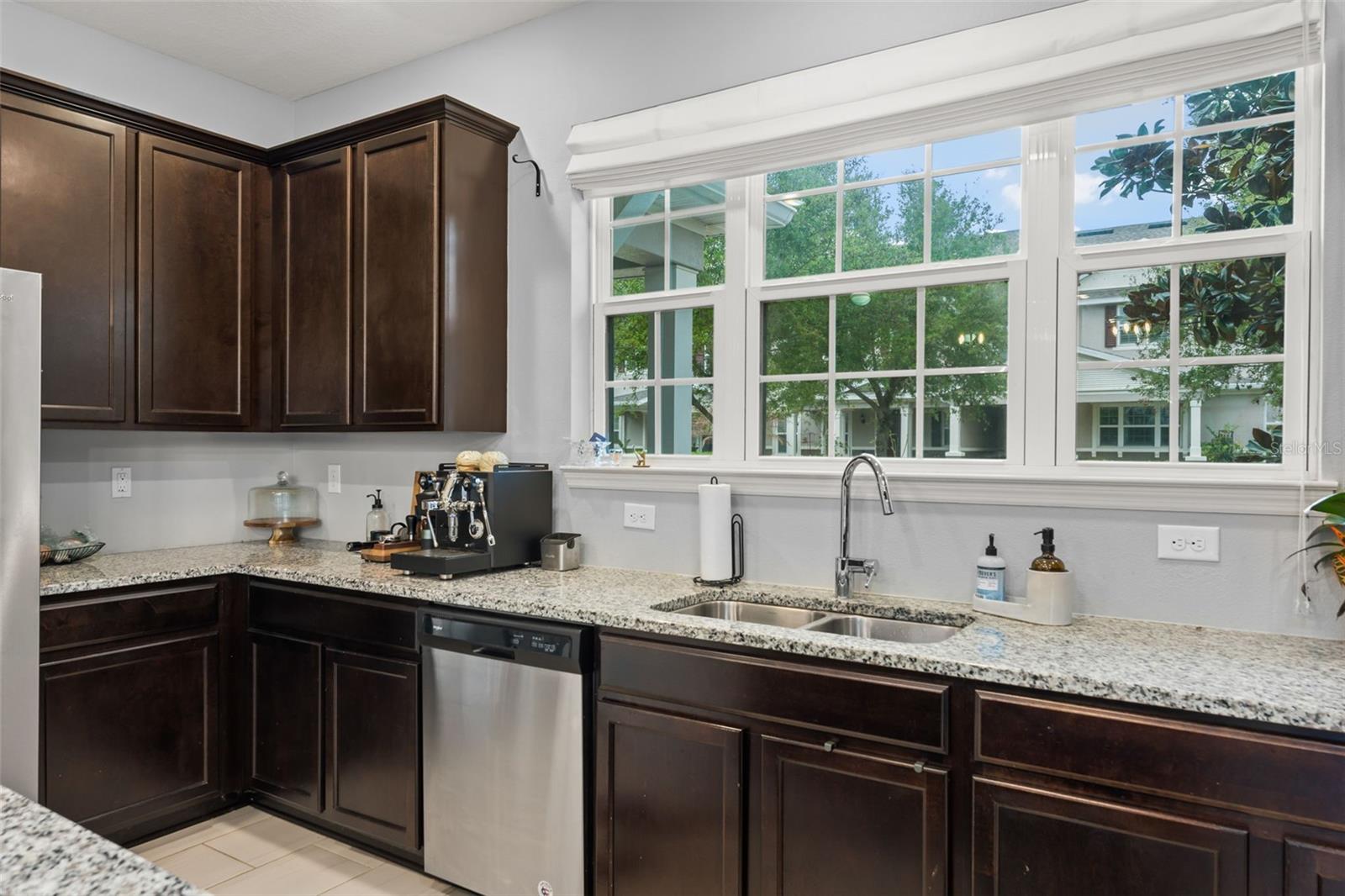 Image 13 of 44 For 13755 Bravante Alley