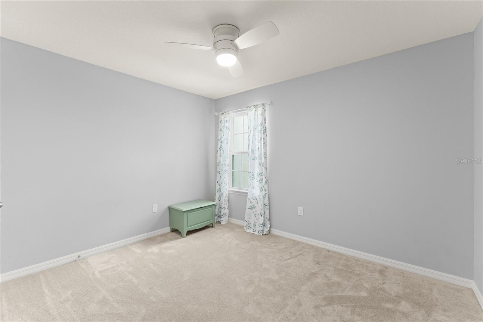 Image 30 of 44 For 13755 Bravante Alley