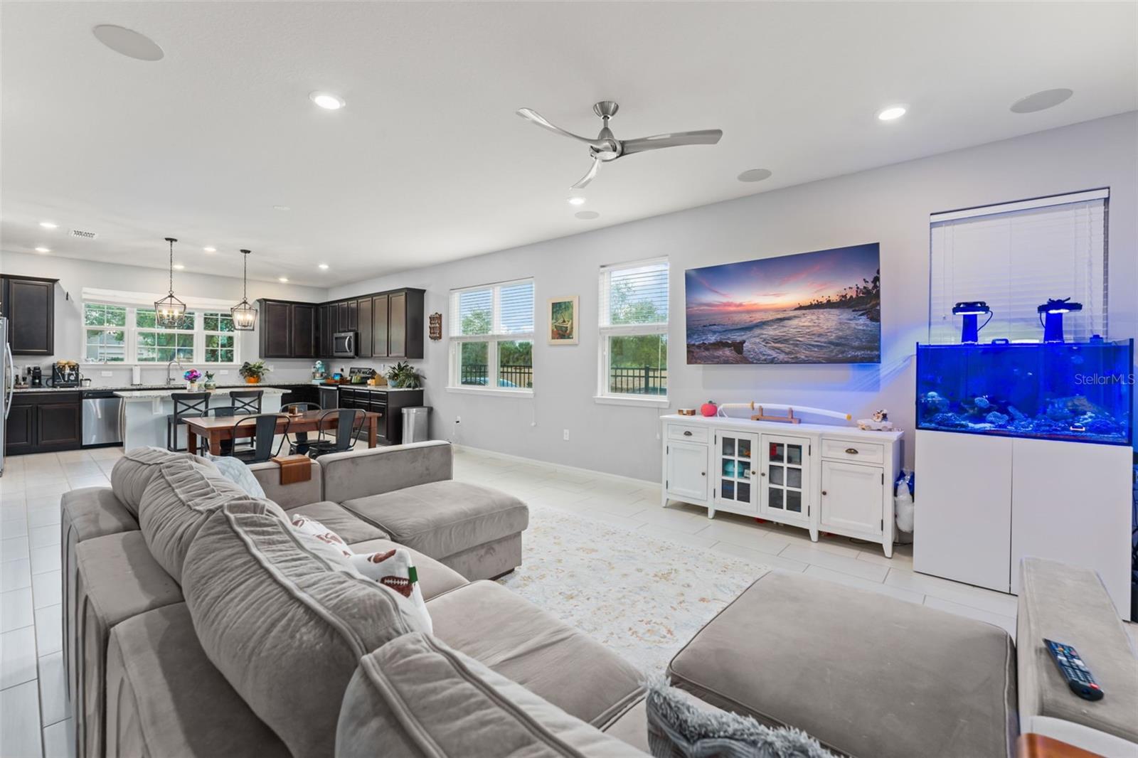 Image 6 of 44 For 13755 Bravante Alley