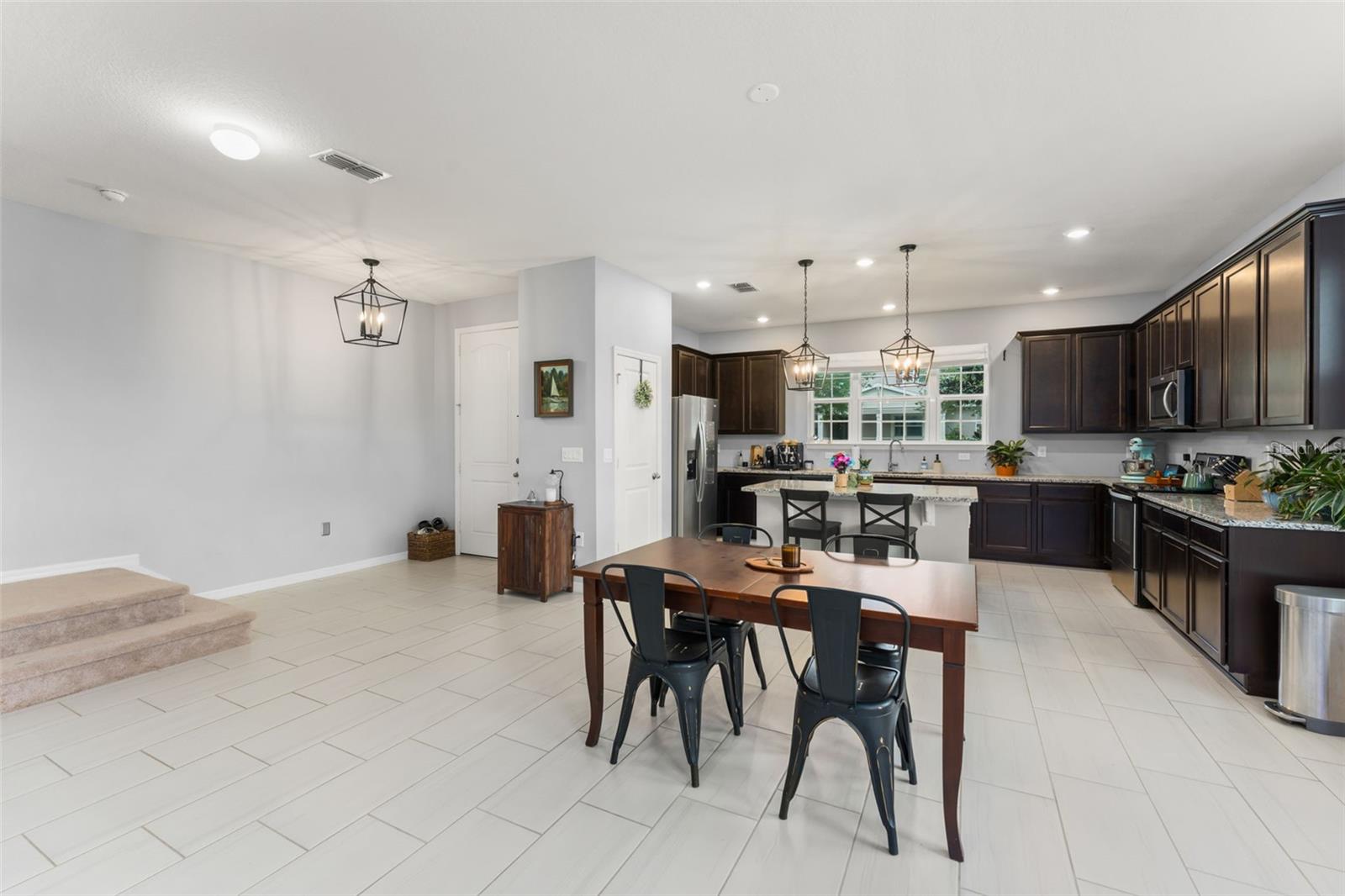 Image 8 of 44 For 13755 Bravante Alley