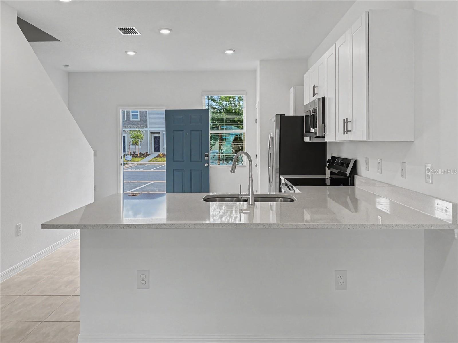 Image 6 of 21 For 2949 Skyline Loop