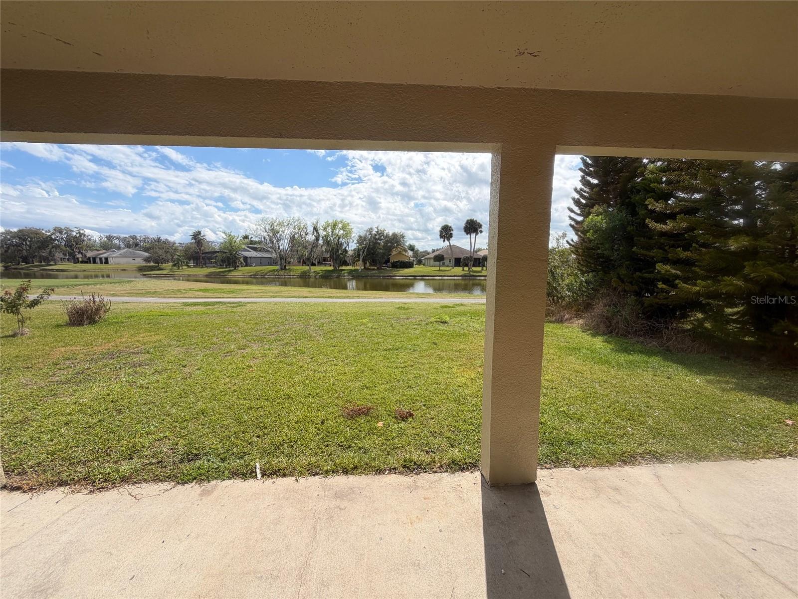 Image 10 of 10 For 2290 The Oaks Boulevard