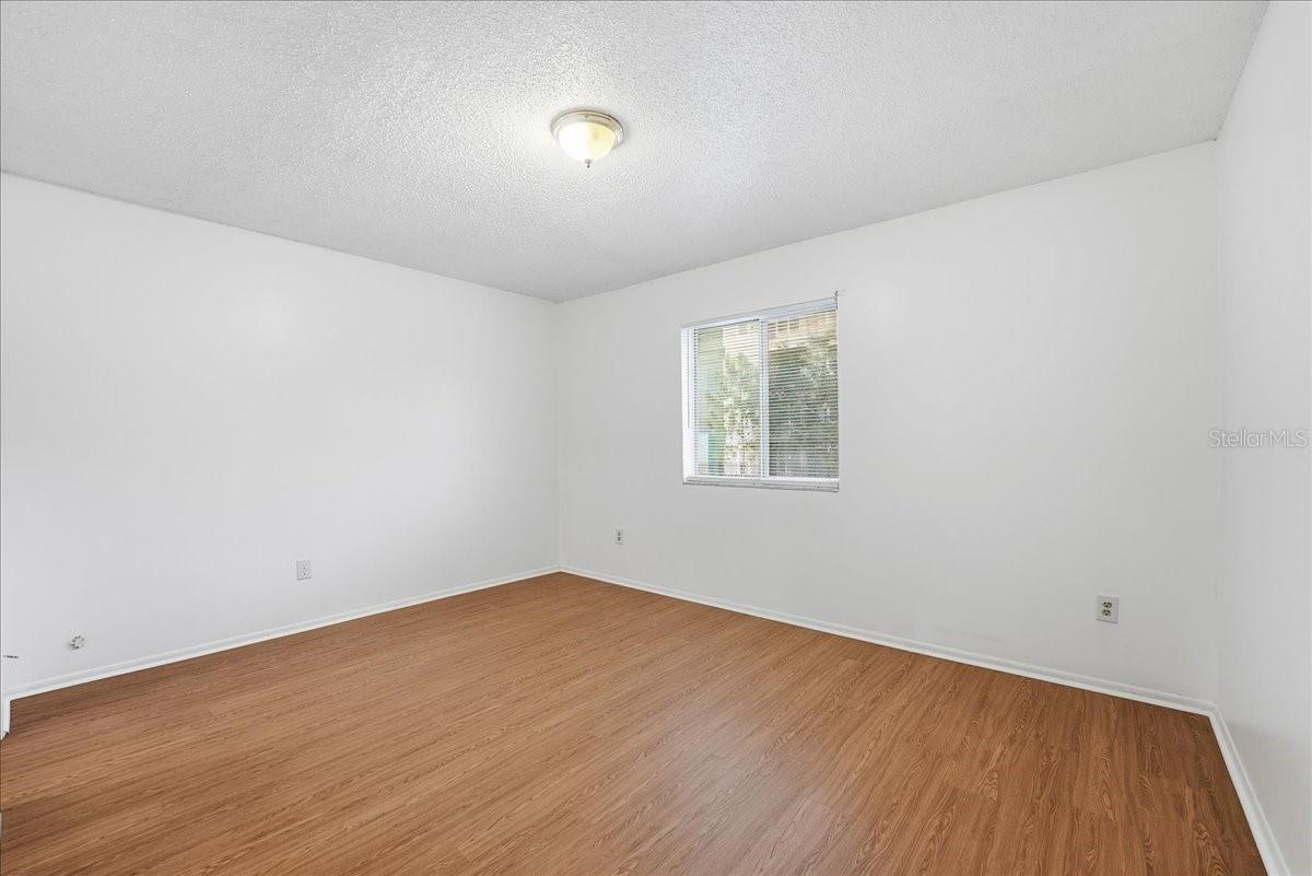 Image 8 of 11 For 3564 Aristotle Avenue 3564